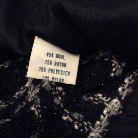 Cute Black & White Wool Blend Plaid Jacket Size 4 - Picture 9 of 16